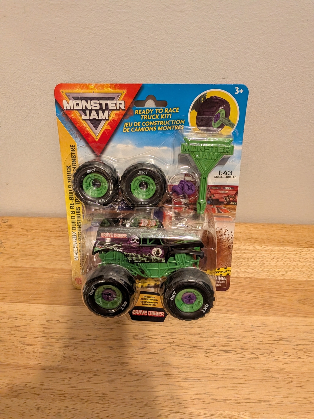 Monster Jam Grave Digger Kids Toy Truck - Green & Purple